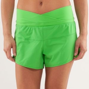 Lululemon Run: Pace Short